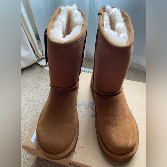 NWT Bearpaw Elle Short Hickory Boots W9 - Picture 2 of 6
